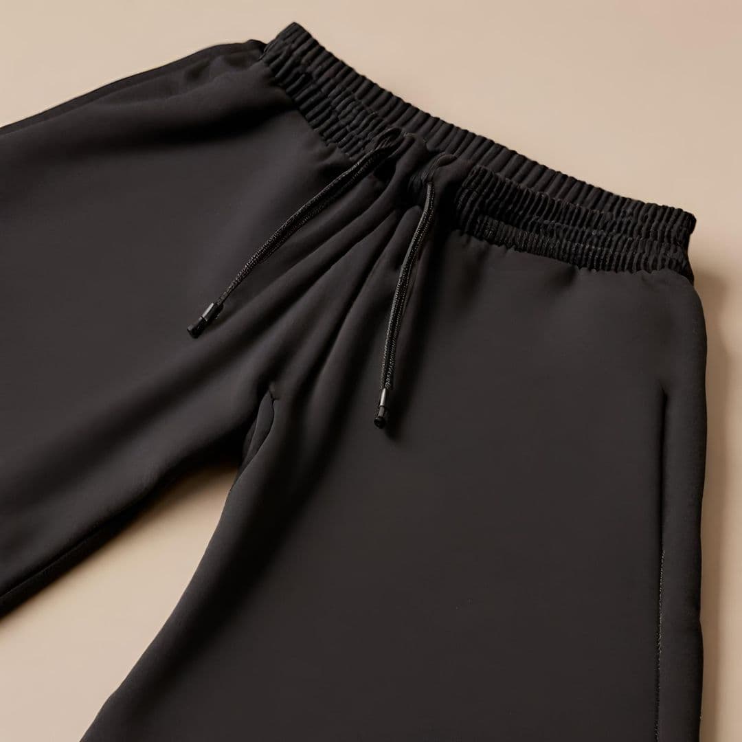 Classic Comfort Fit Joggers 3